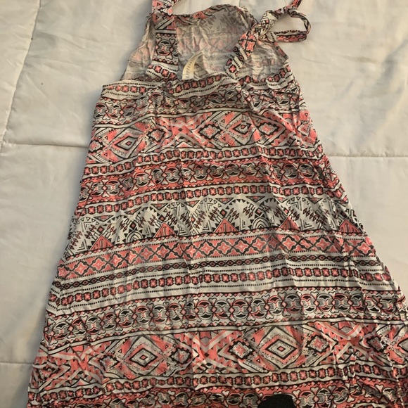 5.00 each really need the space - Picture 6 of 9